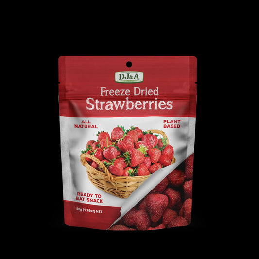 DJ&A Fruity Crisps Freeze Dried Strawberries 25g